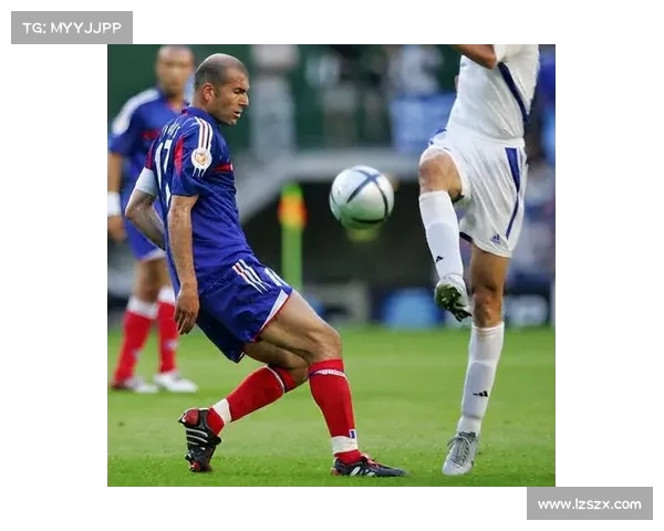 欧洲国家联赛北爱尔兰麦克奈尔抢点破门