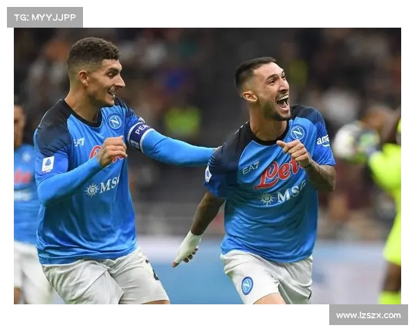 意大利足球甲级联赛弗罗西诺内布雷夏尼尼传中找队友